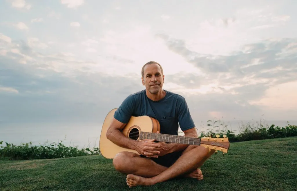 Jack Johnson NZ: Upcoming Tour Features Ben Harper and John Butler