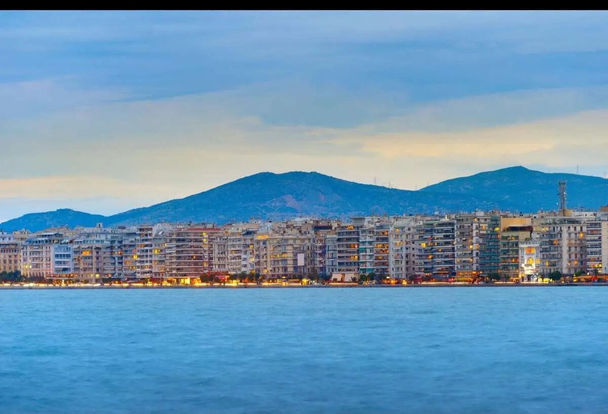 Real estate: Turkish Investors Target Greek