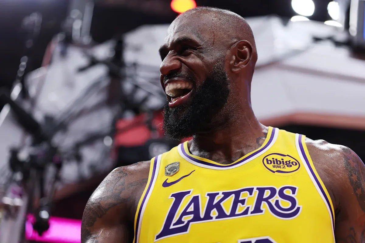 Rockets vs lakers
