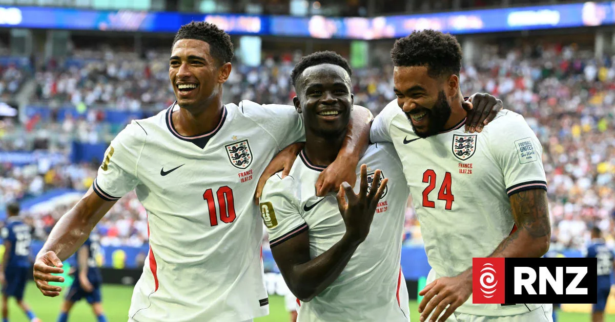 Live: France v England third-place World Cup playoff